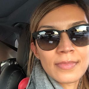 Meet your Posher, Shama